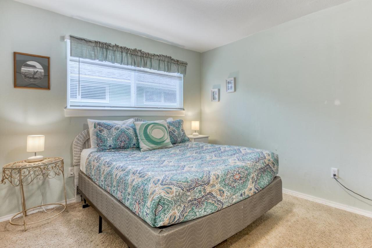 Ocean Vista Vacation Home Сийсайд Екстериор снимка